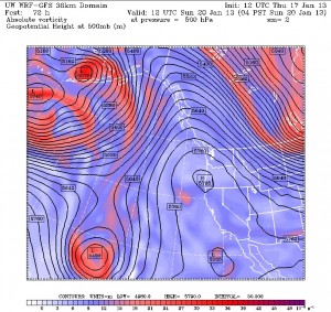 An upper-level ridge of high pressure—shown here by the UW's WRF weather model—will extend Seattle's dry sttreak through at least Monday.